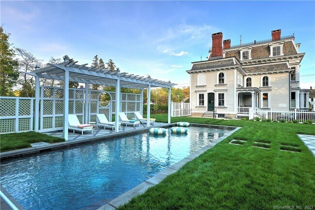 Foto del edificio - 658 Pequot Ave