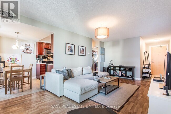 Photo du bâtiment - 610-212 EGLINTON Ave