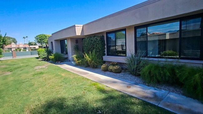 Building Photo - 72770 Fleetwood Cir