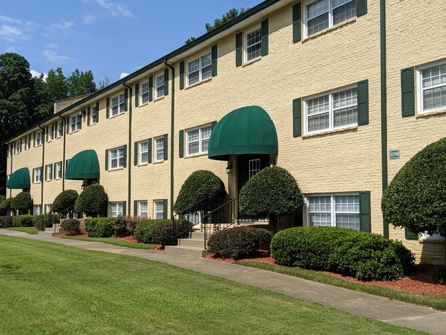 Building Photo - Dodson Courtyard