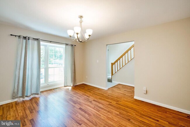 Building Photo - 16 Casino Ct
