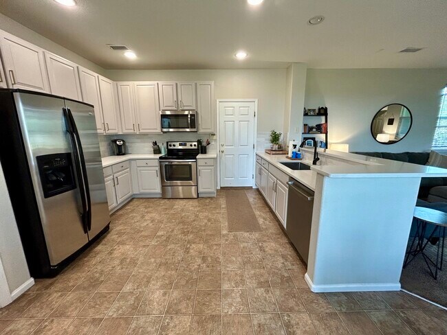 Cocina - 3393 Florence Way