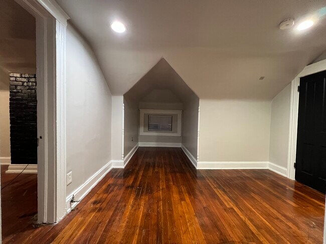 Foto del edificio - 1549 Jackson St