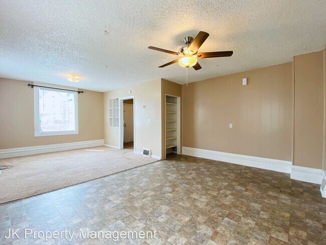 Foto del edificio - 909 5th Ave N