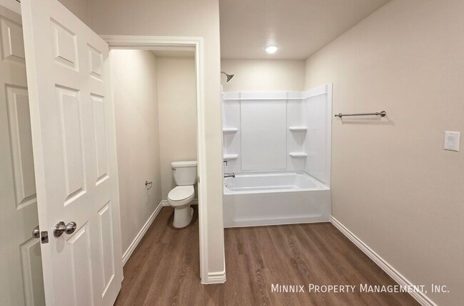 Building Photo - 1312 Hogback Wy