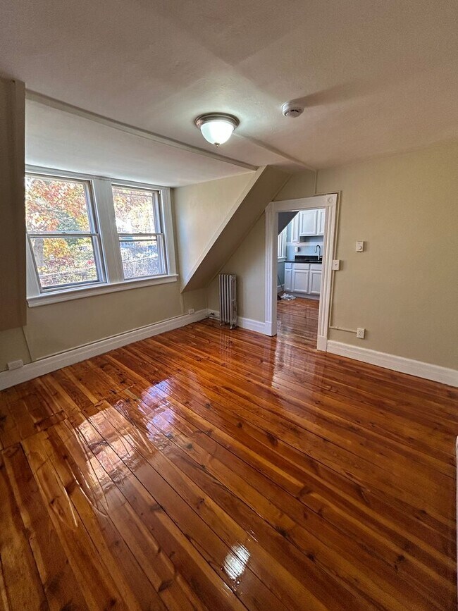 Foto del edificio - Charming 1-Bedroom Apartment in Russell, MA
