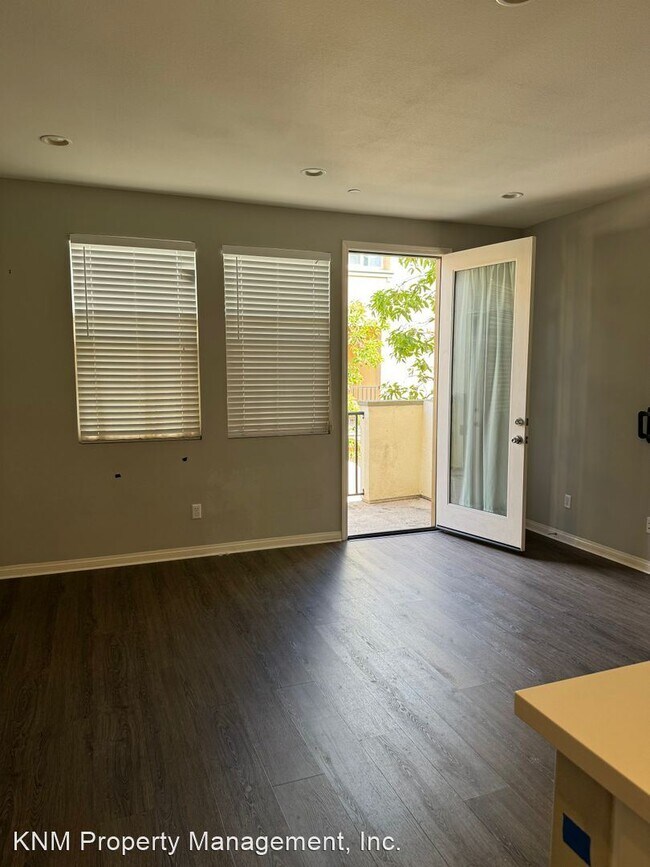 Foto del edificio - 3 br, 3 bath House - 15330 Jasmine Ln #103