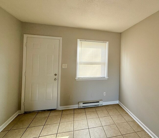 Photo - 1132 Montcalm St Townhome