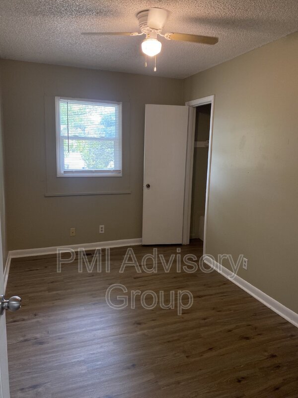 Foto del edificio - 846 SE Eastgate Dr
