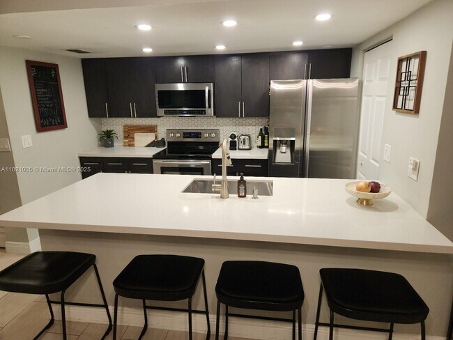 Foto del edificio - 12325 NW 11th Ct