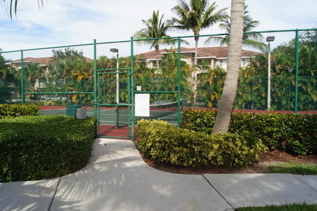Foto del edificio - 6510 Emerald Dunes Dr
