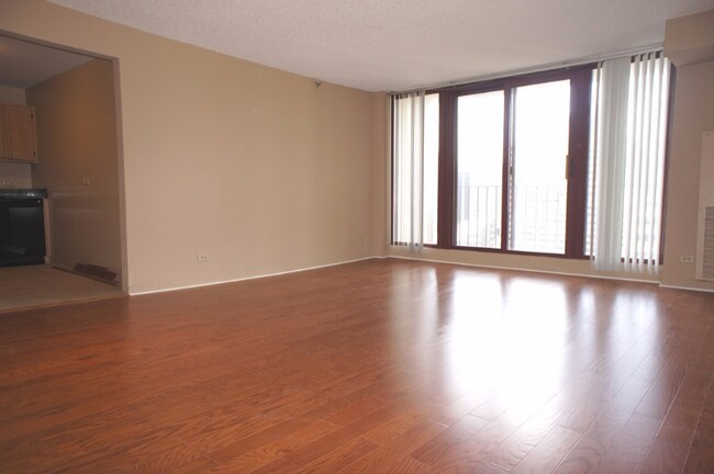 Foto del edificio - 200 N Dearborn St