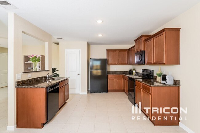 Building Photo - 700 Totem Trail Dr