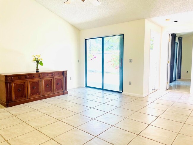 Building Photo - 5933 Golden Eagle Cir