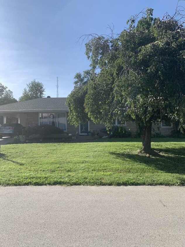 Foto principal - 503 Windemere Rd