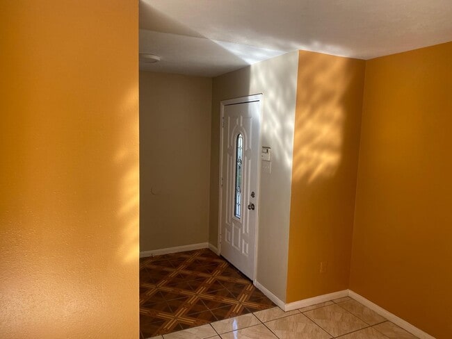 Building Photo - 4026 Clayton Bend Ct