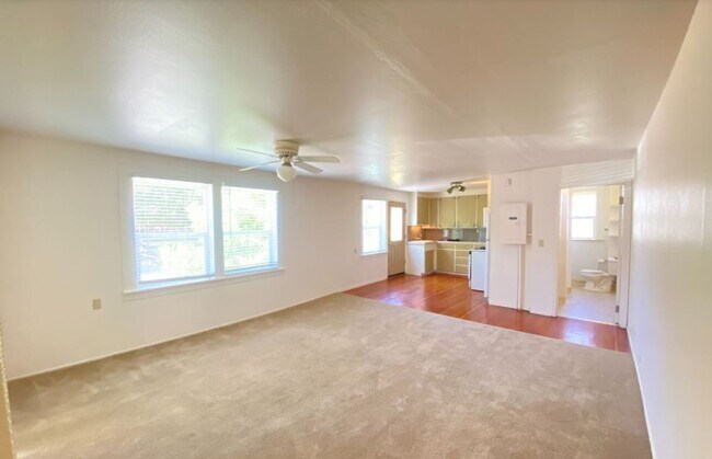 Foto del edificio - Historic Santa Cruz Charm | Private Carriage House Residence Near Downtown