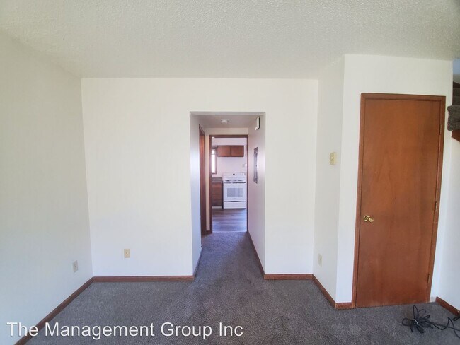 Foto del edificio - 6417-6625 Kansas St