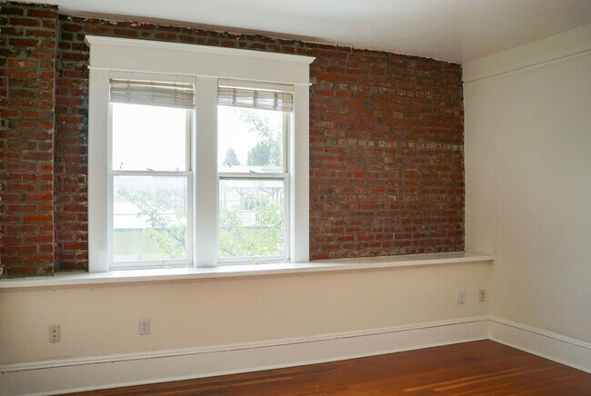 Foto del edificio - 1008 N Killingsworth St