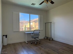 Building Photo - 605 Runbridge St