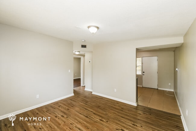 Foto del edificio - Charming 3-Bedroom Jacksonville Home