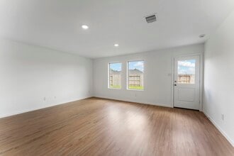 Building Photo - 18602 Gravago Ln