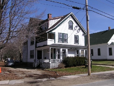 Primary Photo - 396 Main St