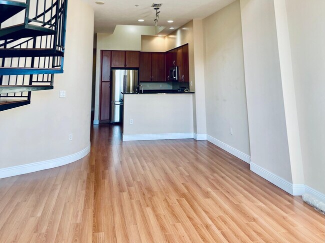 Foto del edificio - 801 S Olive Ave