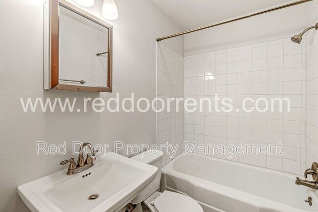 Building Photo - 4925 Crittenden Ave