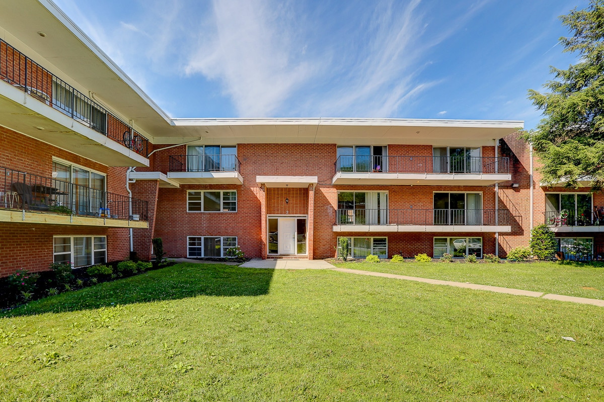 3501 Clarks Ln Unit Apt 2A, Baltimore, MD 21215 Apartment for Rent in