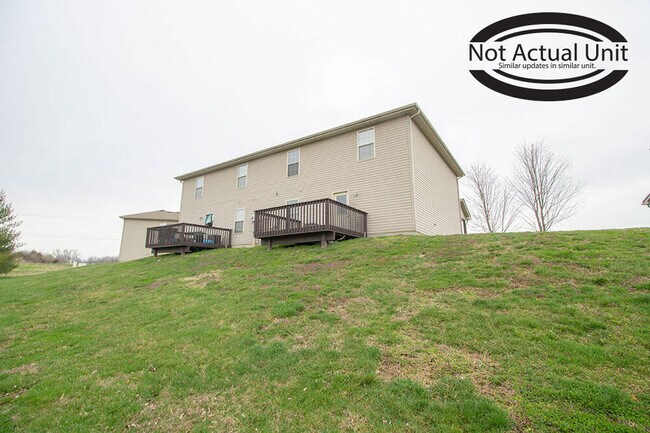 Building Photo - 3904 Snowy Owl Dr