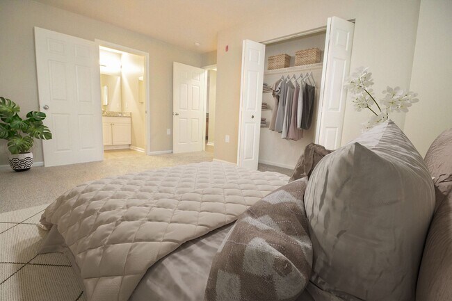 Interior Photo - The Pointe at Canton Apartments