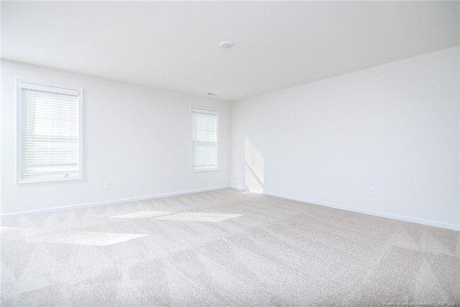 Building Photo - 5864 Panther Dr