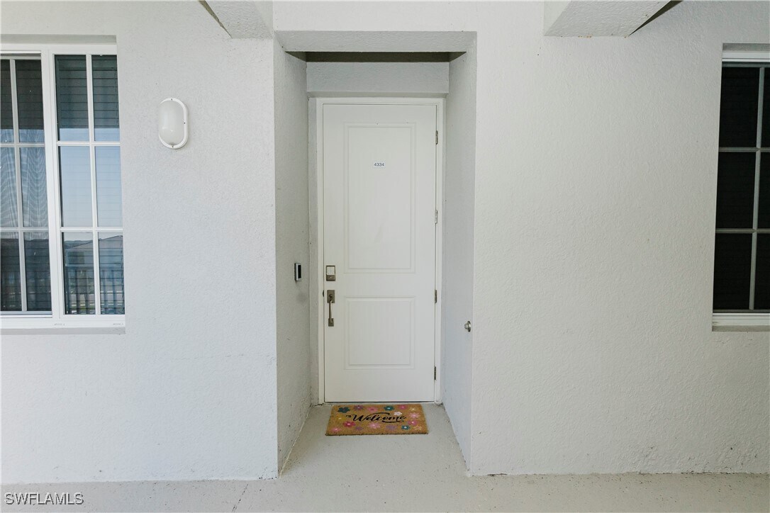 Primary Photo - 5651 Double Eagle Cir