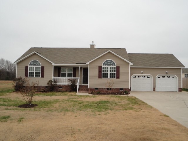 Primary Photo - 96 Imperial Drive