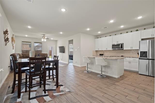 Foto del edificio - 620 Ruthye Ln