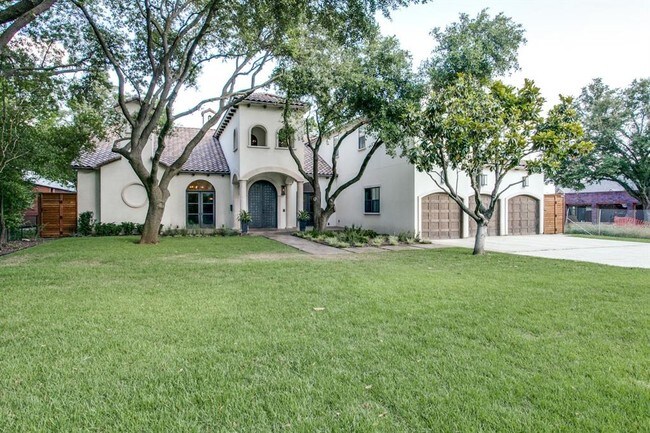 Building Photo - 4512 Bluffview Blvd