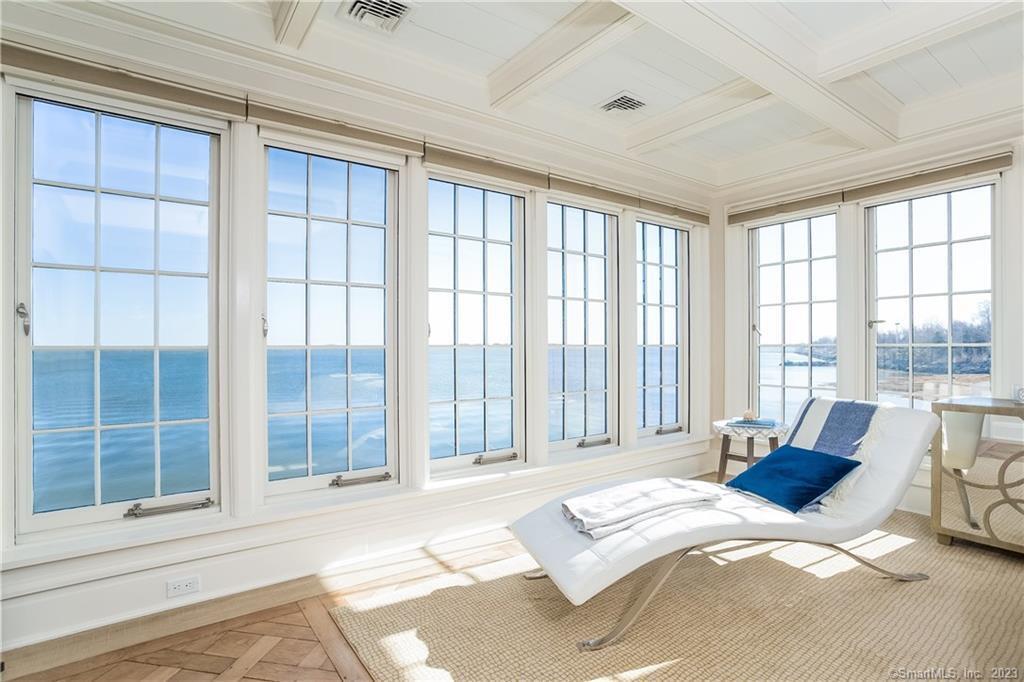 Foto principal - 50 Harborview Ave