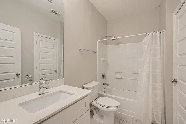 Building Photo - 3 br, 2 bath House - 2641 Silver Leaf Ter SE