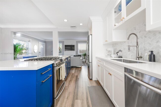 Foto del edificio - 242 SW 20th St