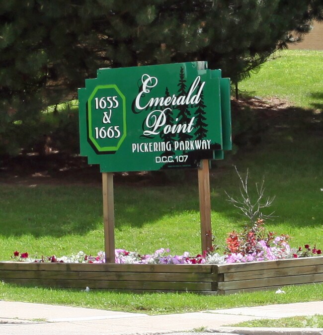 Photo du bâtiment - Emerald Point