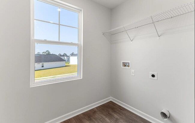 Building Photo - 106 Monarchos St