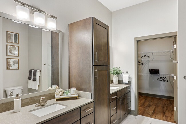 Foto del edificio - The Terra Apartment Homes