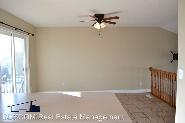 Foto del edificio - 5 br, 3 bath House - 2313 W 1450 N