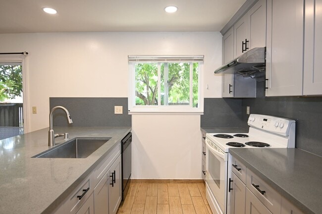 Foto del edificio - 1355 Sage Hen Way