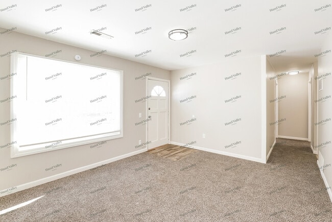 Foto del edificio - 1310 N Indian Ln