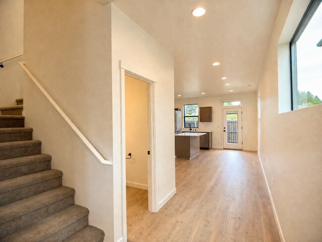 Foto del edificio - 10112 NE 45th Ct