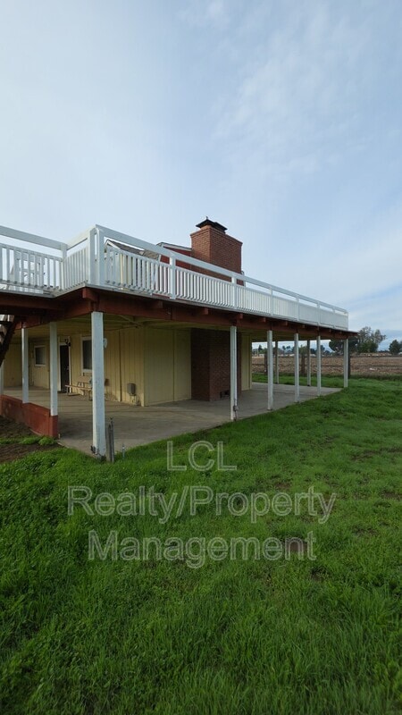 Foto del edificio - 33123 9th St