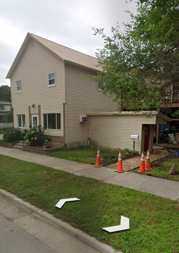 Foto principal - 801 Miller St