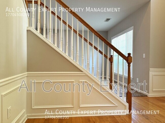 Building Photo - 3670 Fedorite Walk